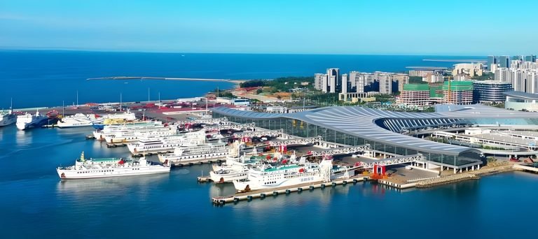 China's medical tourism booms, drawing 1M+ foreign patients yearly to top cities and Hainan's "medical Hawaii" with cutting-edge treatments like Parkinson's breakthroughs, leveraging Asia's R&D and manufacturing dominance.
